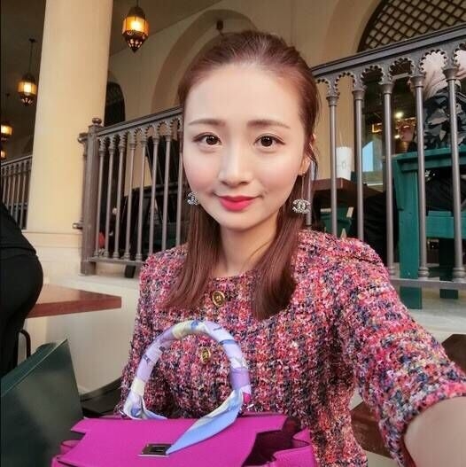 美婷的第一张照片--乌鲁木齐相亲服务中心