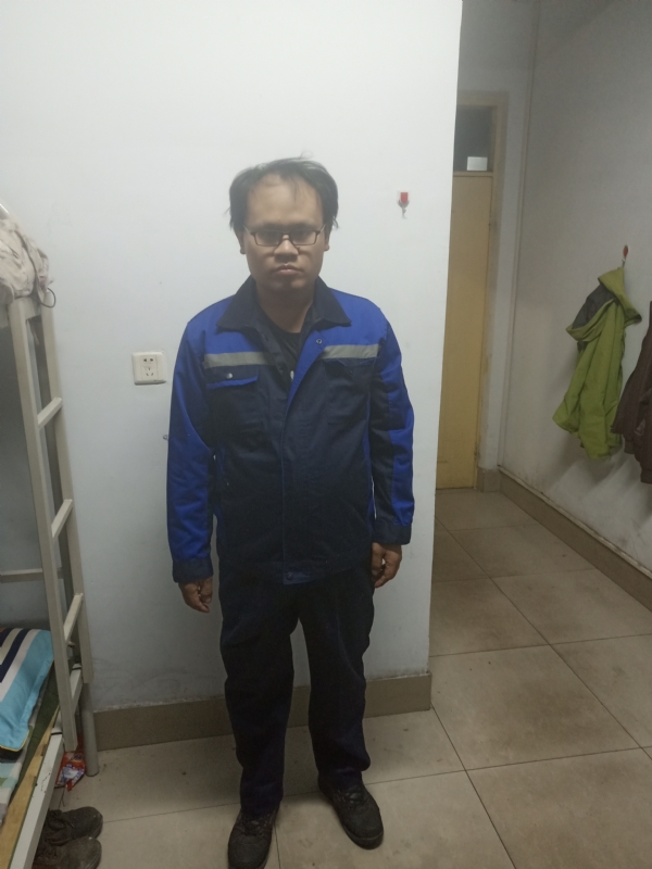 黄俊的第一张照片--乌鲁木齐相亲服务中心