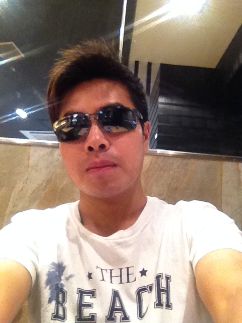 无聊晚风的第一张照片--乌鲁木齐相亲服务中心