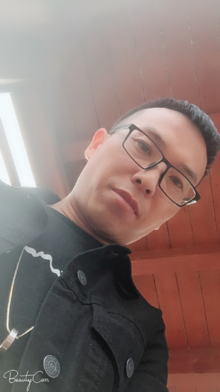 wgf的第一张照片--乌鲁木齐相亲服务中心