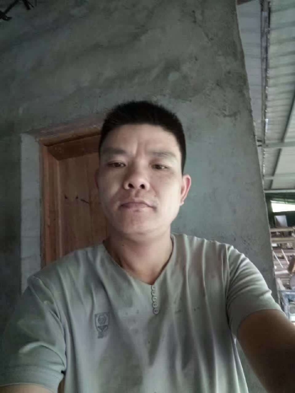 寻找幸福的第一张照片--乌鲁木齐相亲服务中心