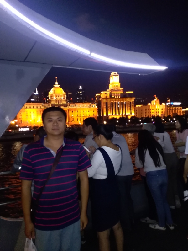 我爱的第一张照片--乌鲁木齐相亲服务中心