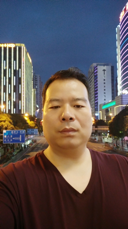 相爱一辈子的第一张照片--乌鲁木齐相亲服务中心