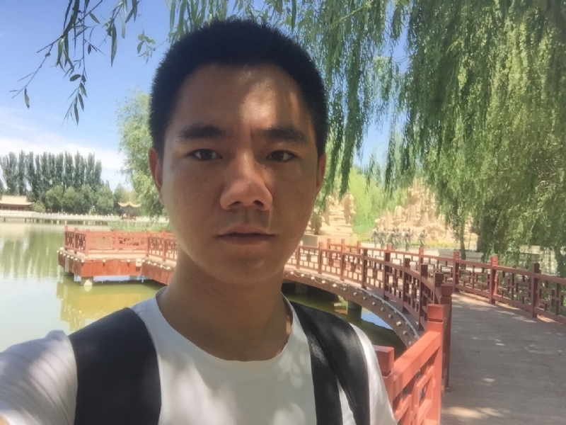 一见倾心的第一张照片--乌鲁木齐相亲服务中心