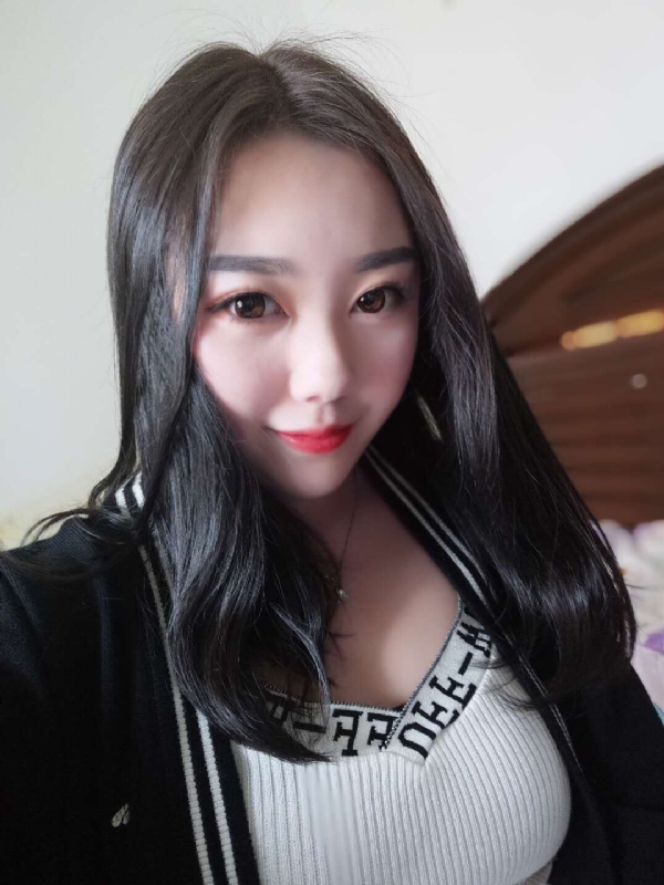 佳怡的第一张照片--乌鲁木齐相亲服务中心
