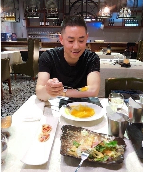 空空如也的第一张照片--乌鲁木齐相亲服务中心