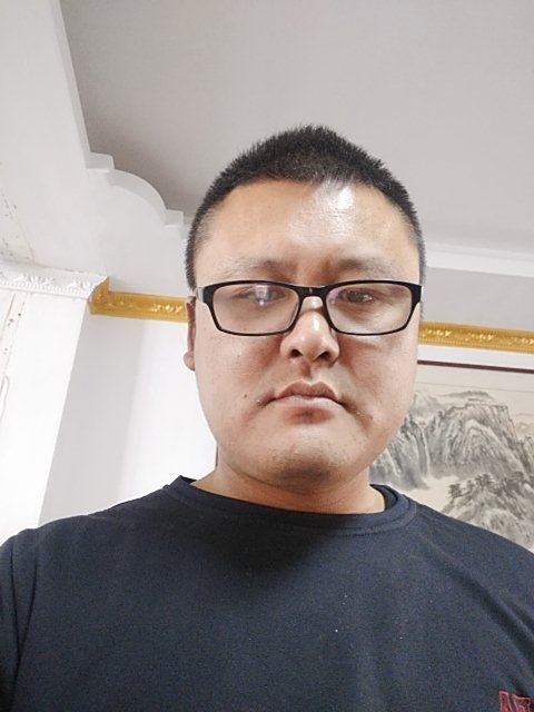 永不言败的第一张照片--乌鲁木齐相亲服务中心