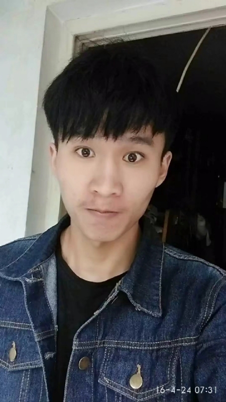 匆匆而过的第一张照片--乌鲁木齐相亲服务中心