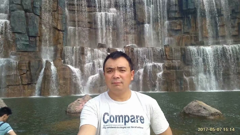 平淡的第一张照片--乌鲁木齐相亲服务中心
