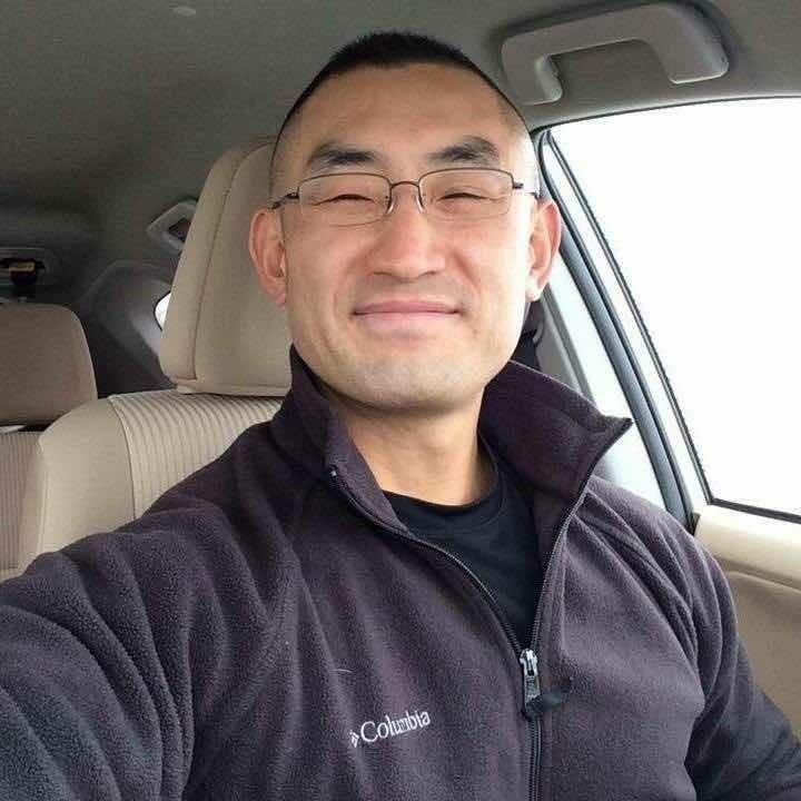 成福江的第一张照片--乌鲁木齐相亲服务中心