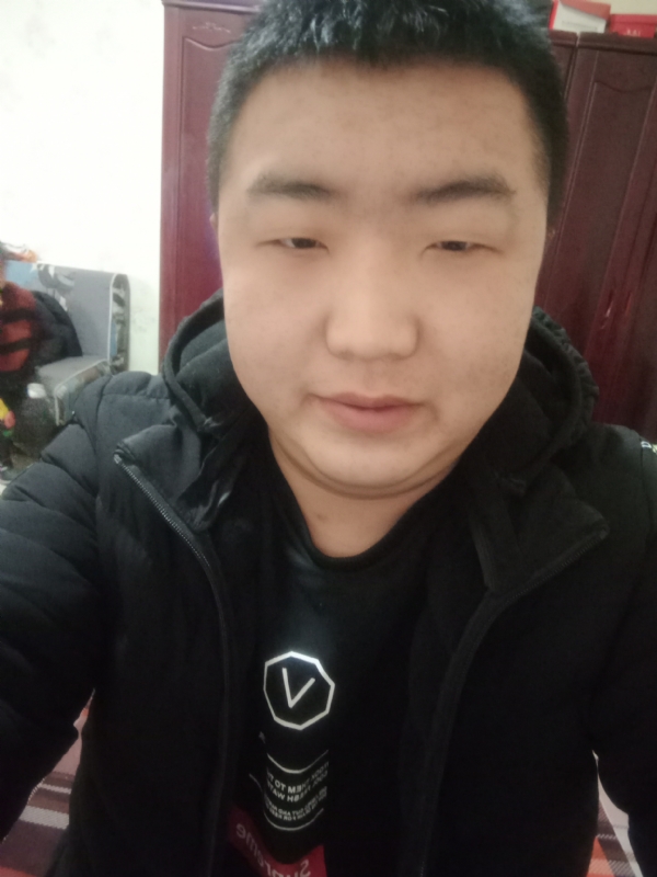 坦荡荡的第一张照片--乌鲁木齐相亲服务中心