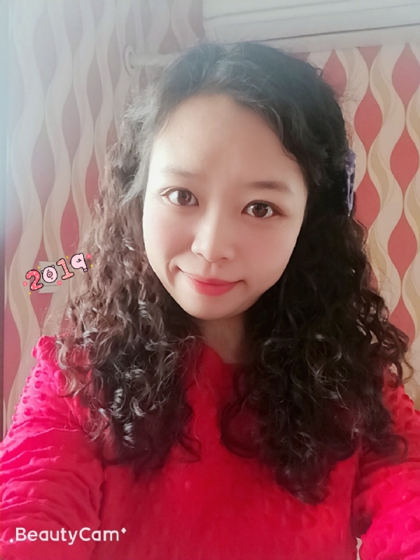 紫色风铃的第一张照片--乌鲁木齐相亲服务中心
