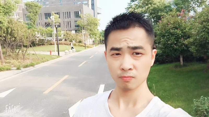 随缘20的第一张照片--乌鲁木齐相亲服务中心