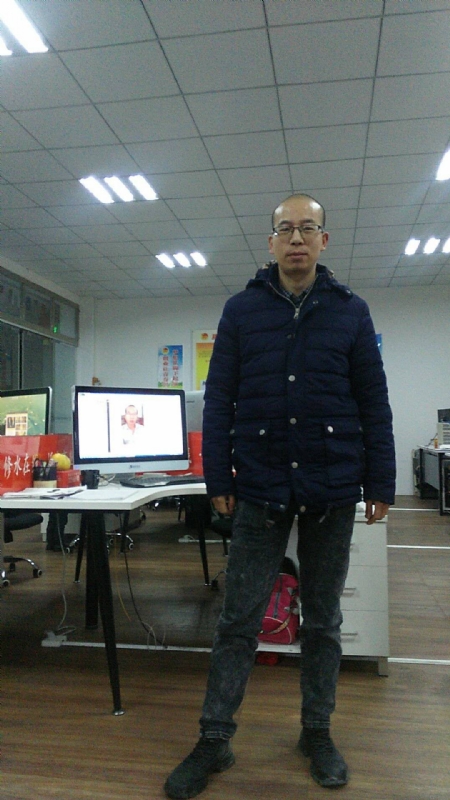 开心就好的第一张照片--乌鲁木齐相亲服务中心