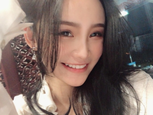 紫薇的第一张照片--乌鲁木齐相亲服务中心