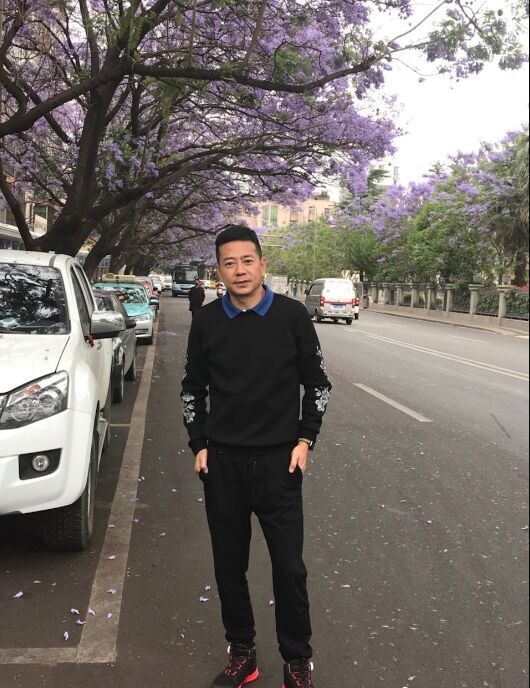 宁静致远的第一张照片--乌鲁木齐相亲服务中心