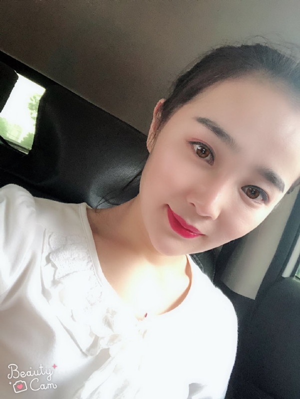汪小姐的第一张照片--乌鲁木齐相亲服务中心