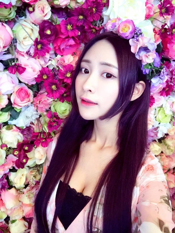 韓琳雪的第一张照片--乌鲁木齐相亲服务中心