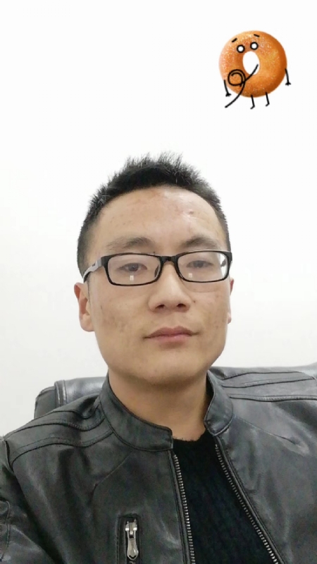 男人三十一枝花的第一张照片--乌鲁木齐相亲服务中心