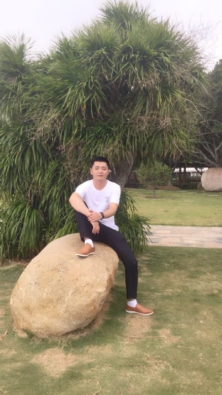 奇点的第一张照片--乌鲁木齐相亲服务中心