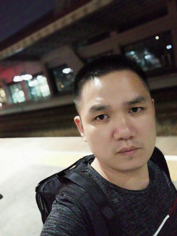 新的第一张照片--乌鲁木齐相亲服务中心