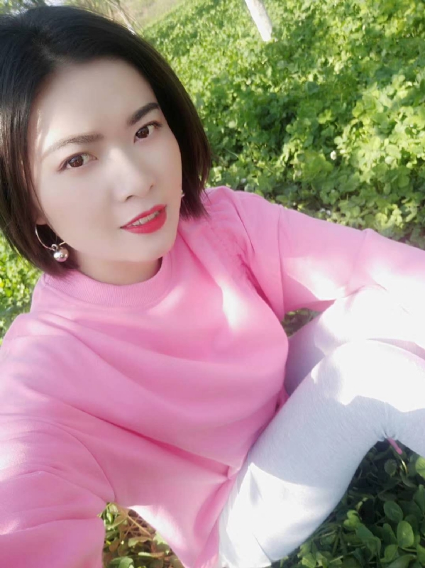 寻找幸福的第一张照片--乌鲁木齐相亲服务中心