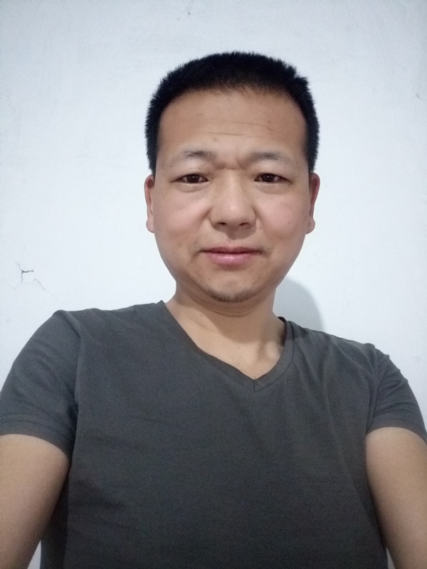 真爱一生的第一张照片--乌鲁木齐相亲服务中心