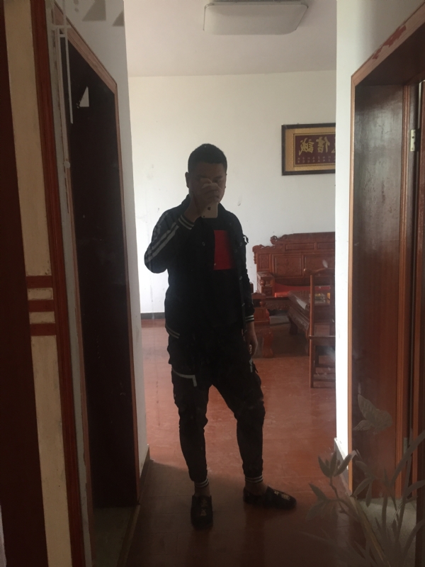 MC无所畏惧的第一张照片--乌鲁木齐相亲服务中心