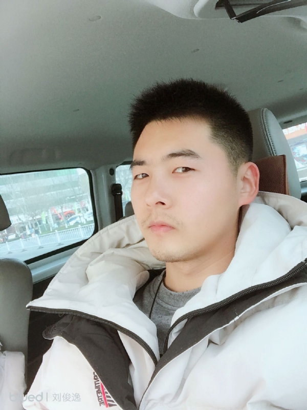 爱尽千帆的第一张照片--乌鲁木齐相亲服务中心