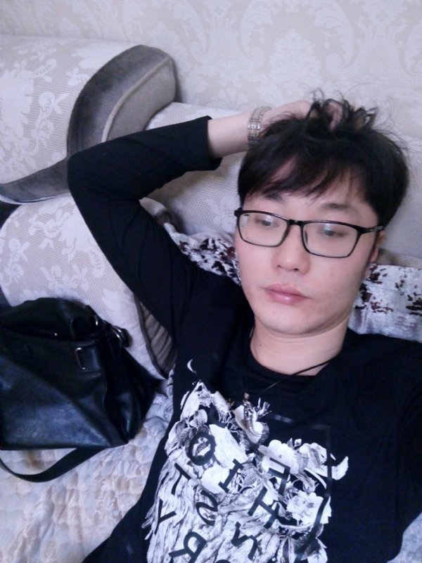 想事的猪的第一张照片--乌鲁木齐相亲服务中心