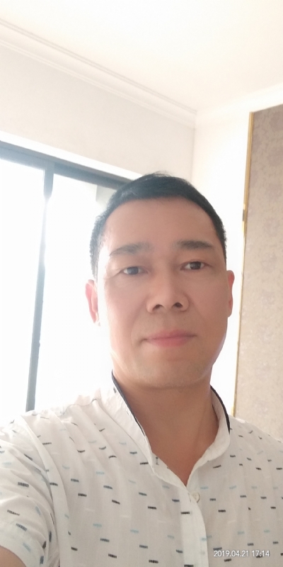 朝望大海的第一张照片--乌鲁木齐相亲服务中心