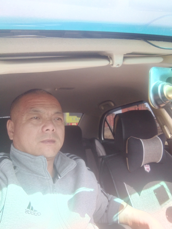 缘的第一张照片--乌鲁木齐相亲服务中心