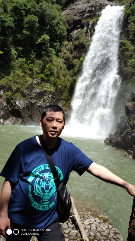 石头的第一张照片--乌鲁木齐相亲服务中心