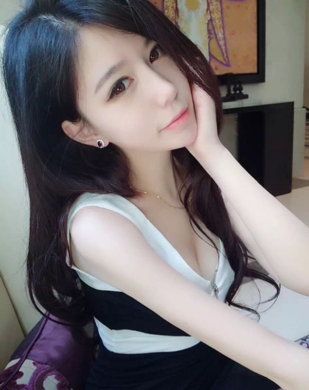 浅夏诗韵的第一张照片--乌鲁木齐相亲服务中心