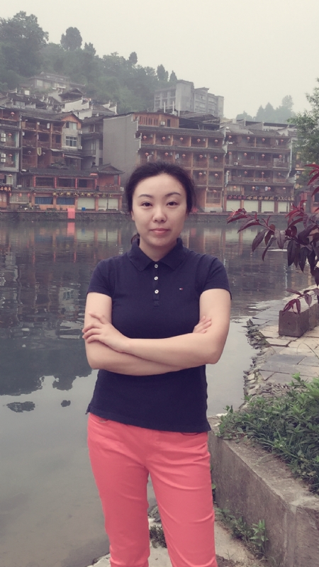 乐妞的第一张照片--乌鲁木齐相亲服务中心
