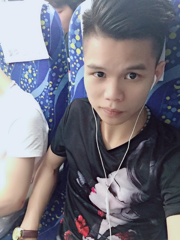 执念的第一张照片--乌鲁木齐相亲服务中心