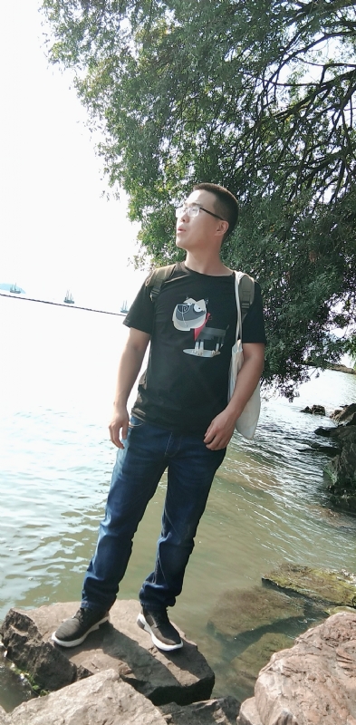 后来的我们的第一张照片--乌鲁木齐相亲服务中心