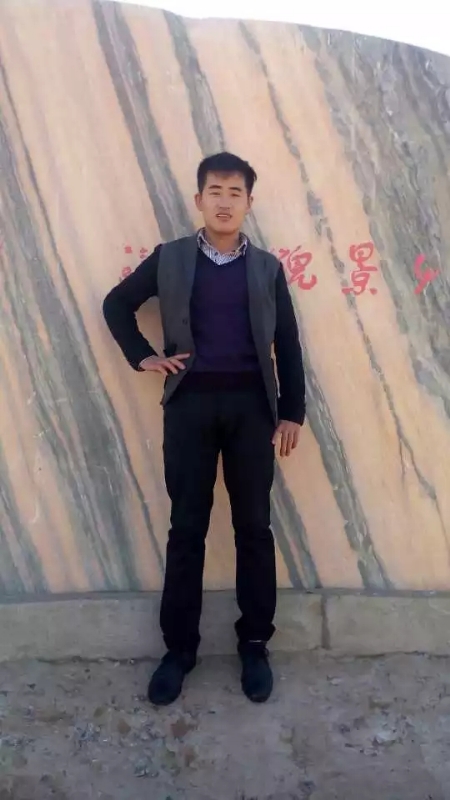 有缘千里来相会的第一张照片--乌鲁木齐相亲服务中心