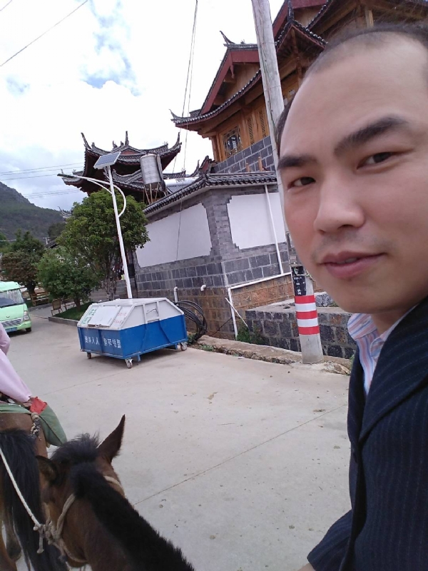 当代军人的第一张照片--乌鲁木齐相亲服务中心