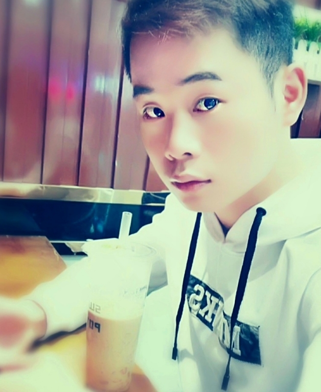 拔大萝卜的兔子的第一张照片--乌鲁木齐相亲服务中心