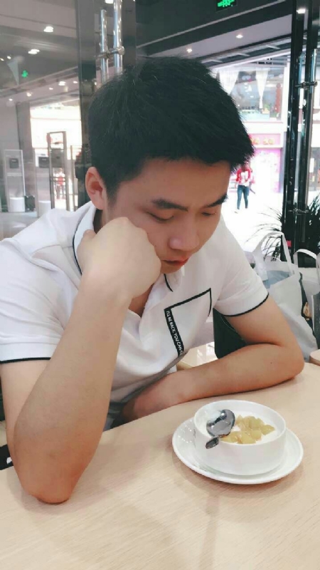 情绪的第一张照片--乌鲁木齐相亲服务中心