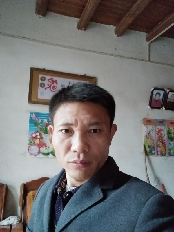 从前现在的第三张照片--乌鲁木齐相亲服务中心