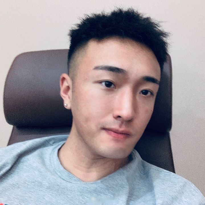 单公子的第一张照片--乌鲁木齐相亲服务中心