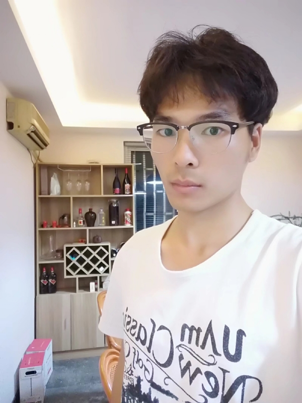 kangliang的第一张照片--乌鲁木齐相亲服务中心