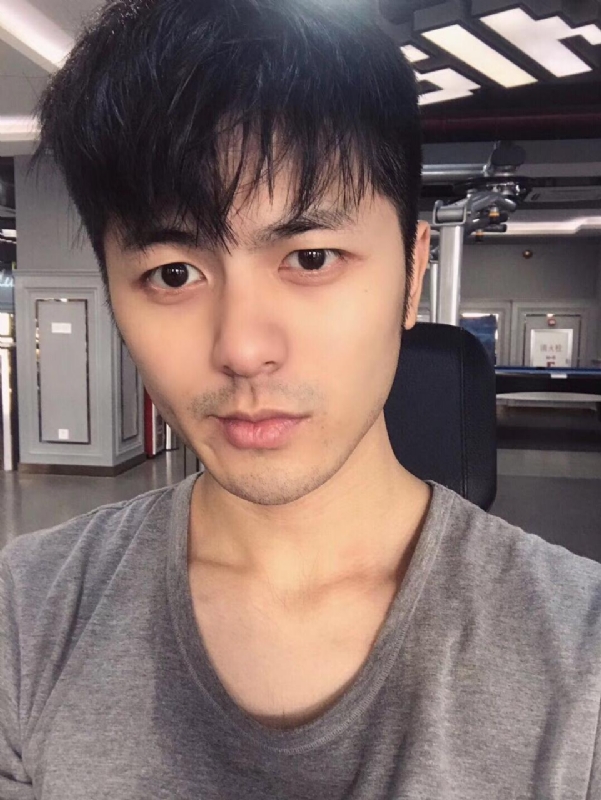 时空旅者的第一张照片--乌鲁木齐相亲服务中心