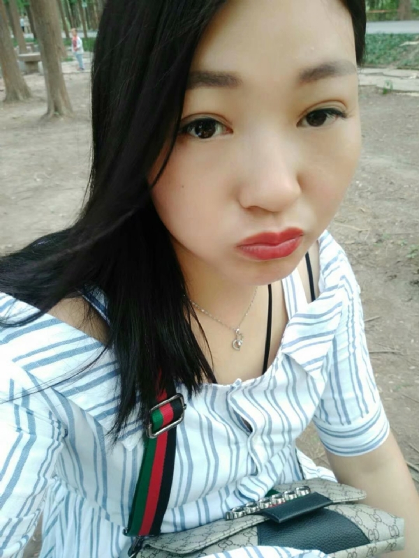 小燕子的第一张照片--乌鲁木齐相亲服务中心