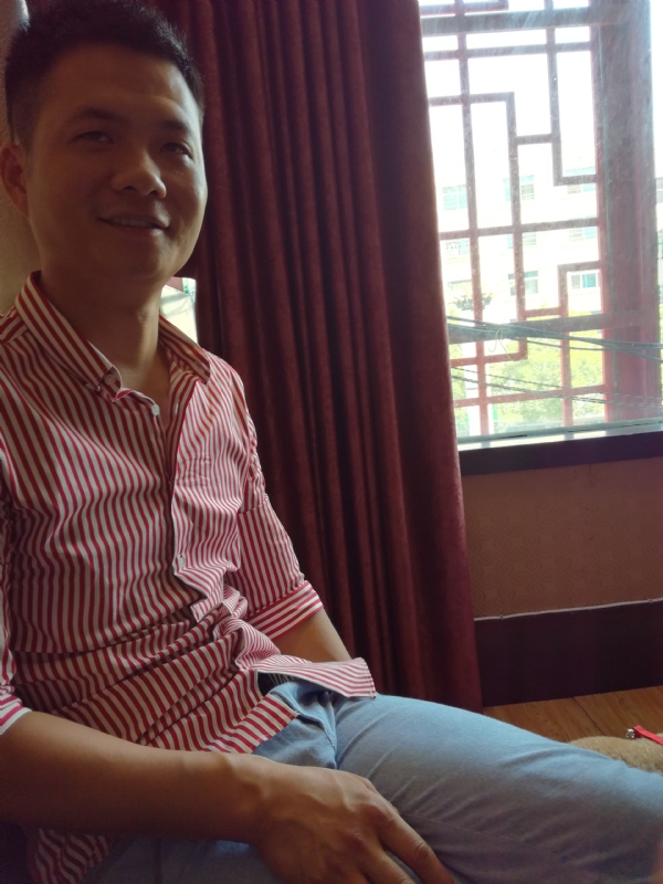 一号车手的第一张照片--乌鲁木齐相亲服务中心