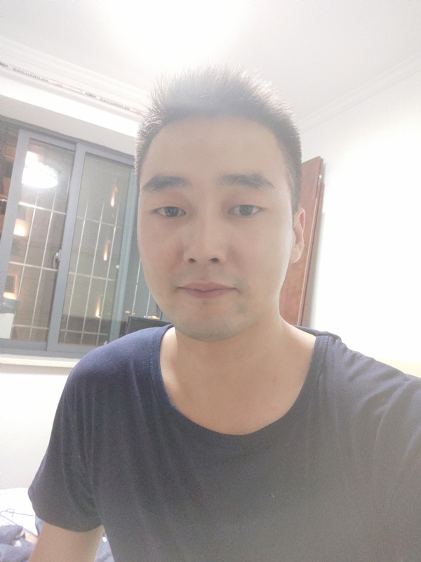 叶晓隆的第一张照片--乌鲁木齐相亲服务中心