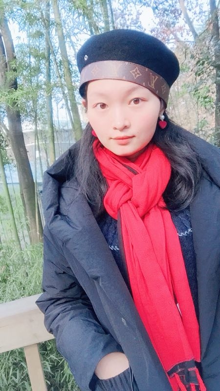 风中百合的第一张照片--乌鲁木齐相亲服务中心