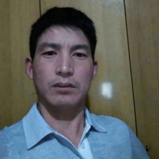 浪子的第一张照片--乌鲁木齐相亲服务中心